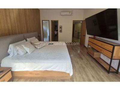 Casa de 3 alcobas en venta en El Escobero, Envigado, 300 m² · foto 15 de 20