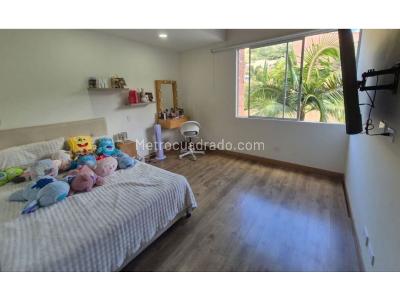 Casa de 3 alcobas en venta en El Escobero, Envigado, 300 m² · foto 19 de 20