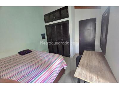 Casa de 3 alcobas en venta en Los Bernal, Medellín, 152 m² · foto 16 de 20