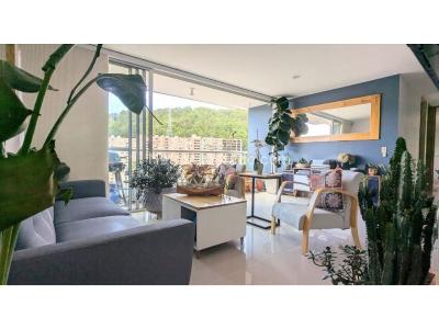 Apartamento en venta en Loma Del Indio, Medellín · foto 2 de 8
