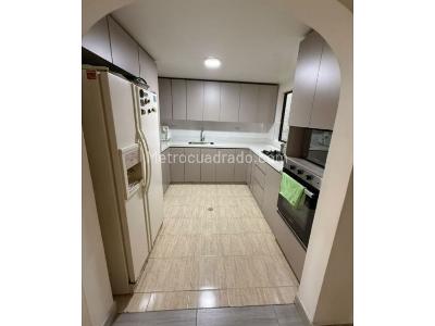 Casa de 5 alcobas en venta en Colombia / Antioquia / Sabaneta, Sabaneta, 166 m² · foto 2 de 20