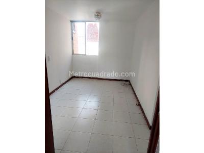 Apartamento de 3 alcobas en venta en Los Colores, Medellín, 83 m² · foto 15 de 18