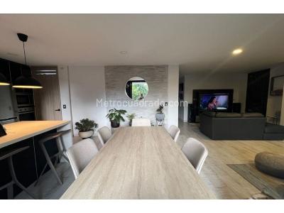 Apartamento de 3 alcobas en venta en El Poblado, Medellín, 150 m² · foto 9 de 20