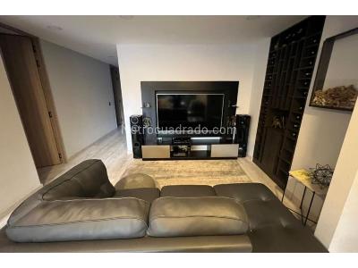 Apartamento de 3 alcobas en venta en El Poblado, Medellín, 150 m² · foto 19 de 20