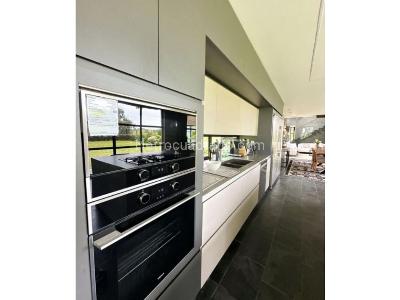 Casa de 3 alcobas en venta en Las Palmas, Medellín, 521 m² · foto 2 de 20