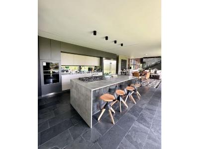 Casa de 3 alcobas en venta en Las Palmas, Medellín, 521 m² · foto 4 de 20