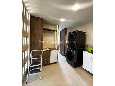 Casa de 3 alcobas en venta en Las Palmas, Medellín, 521 m² · foto 18 de 20