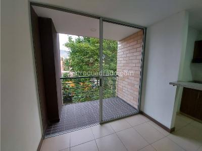 Apartamento en venta en Viviendas Del Sur, Itagüí · foto 13 de 20