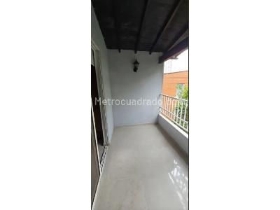 Casa en venta en Ditaires, Itagüí · foto 8 de 13