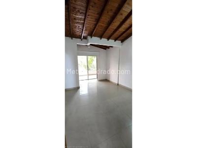 Casa en venta en Ditaires, Itagüí · foto 11 de 13