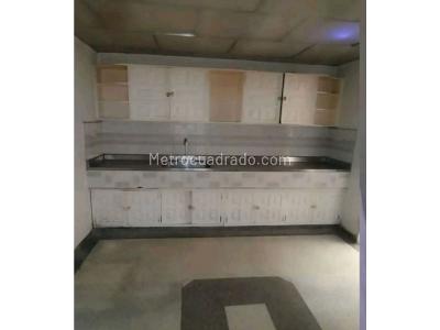 Casa de 4 alcobas en venta en La Nubia, Medellín, 95 m² · foto 2 de 9