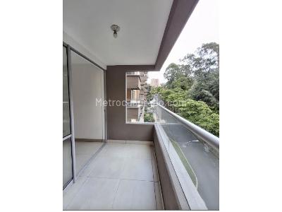 Apartamento de 3 alcobas en venta en San Jose, Sabaneta, 88 m² · foto 12 de 20