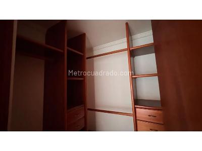 Casa de 4 alcobas en venta en El Poblado, Medellín, 273 m² · foto 8 de 20