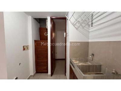 Casa de 4 alcobas en venta en El Poblado, Medellín, 273 m² · foto 11 de 20