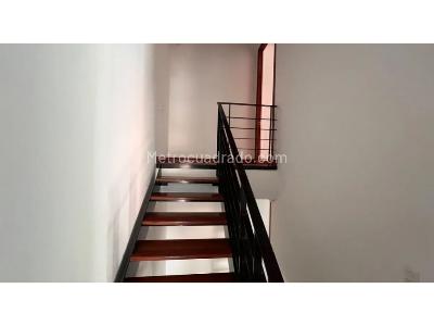 Casa de 4 alcobas en venta en El Poblado, Medellín, 273 m² · foto 19 de 20