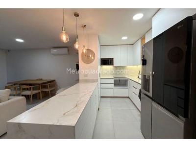 Apartamento de 3 alcobas en venta en El Escobero, Envigado, 101 m² · foto 2 de 14