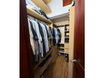 Casa de 3 alcobas en venta en Las Brujas, Envigado, 200 m² · foto 14 de 19