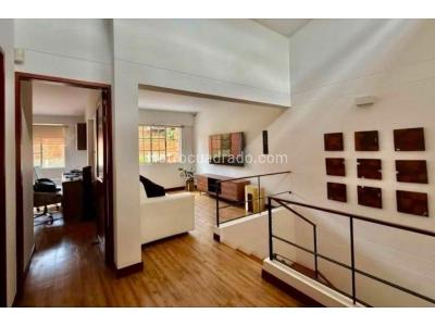 Casa de 3 alcobas en venta en Las Brujas, Envigado, 200 m² · foto 18 de 19