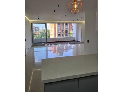 Apartamento de 3 alcobas en venta en Castropol, Medellín, 116 m² · foto 2 de 20
