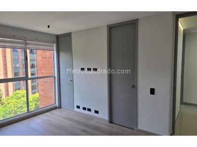 Apartamento de 3 alcobas en venta en Castropol, Medellín, 116 m² · foto 7 de 20