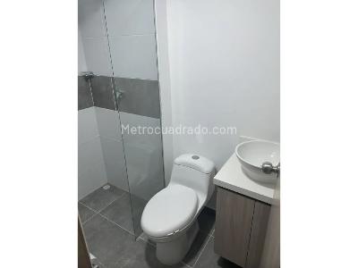 Apartamento de 2 alcobas en venta en Las Antillas, Envigado, 67 m² · foto 2 de 9