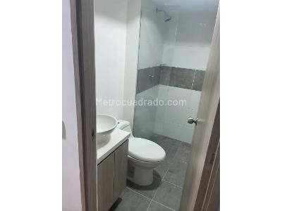 Apartamento de 2 alcobas en venta en Las Antillas, Envigado, 67 m² · foto 4 de 9