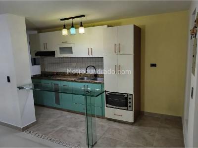 Apartamento de 2 alcobas en venta en Conquistadores, Medellín, 92 m² · foto 2 de 20