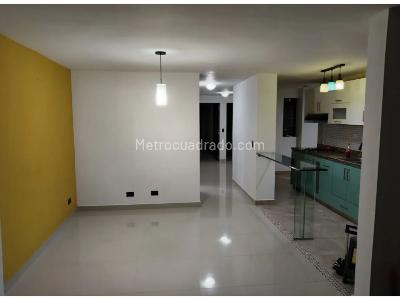 Apartamento de 2 alcobas en venta en Conquistadores, Medellín, 92 m² · foto 5 de 20