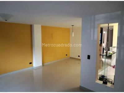 Apartamento de 2 alcobas en venta en Conquistadores, Medellín, 92 m² · foto 10 de 20