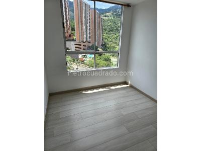 Apartamento de 3 alcobas en venta en Norteamerica, Bello, 89 m² · foto 6 de 8