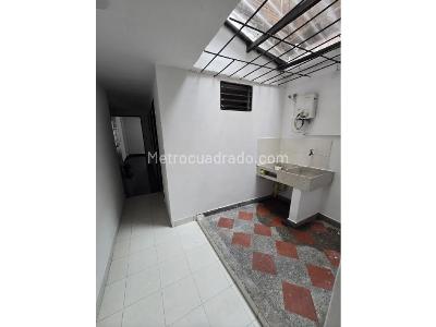 Casa de 4 alcobas en venta en Bucaros, Bello, 77 m² · foto 4 de 7