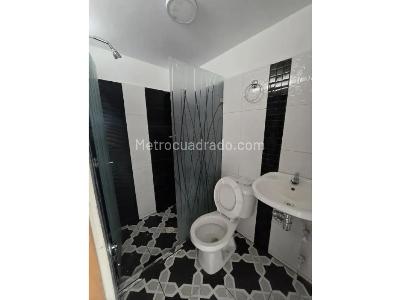 Casa de 4 alcobas en venta en Bucaros, Bello, 77 m² · foto 6 de 7