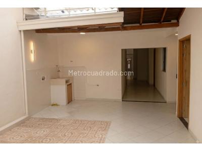 Casa de 4 alcobas en venta en La America, Medellín, 165 m² · foto 6 de 16
