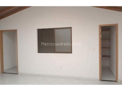 Casa de 4 alcobas en venta en La America, Medellín, 165 m² · foto 13 de 16