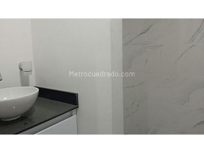 Casa de 4 alcobas en venta en Laureles, Medellín, 203 m² · foto 12 de 20