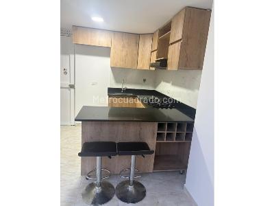 Apartamento de 2 alcobas en venta en Madera, Bello, 45 m² · foto 2 de 17