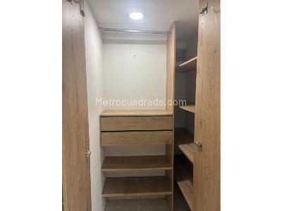 Apartamento de 2 alcobas en venta en Madera, Bello, 45 m² · foto 6 de 17