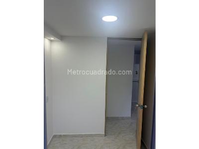 Apartamento de 2 alcobas en venta en Madera, Bello, 45 m² · foto 10 de 17