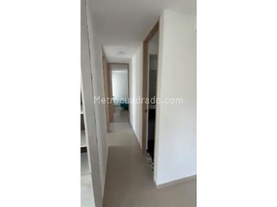 Apartamento en venta en Calasanz, Medellín · foto 4 de 19