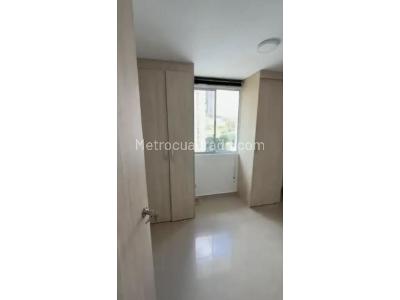 Apartamento en venta en Calasanz, Medellín · foto 7 de 19