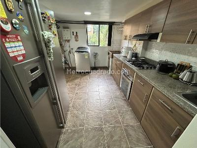 Apartamento de 4 alcobas en venta en El Escobero, Envigado, 93 m² · foto 19 de 20