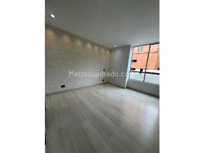 Apartamento de 3 alcobas en venta en El Escobero, Envigado, 122 m² · foto 2 de 11