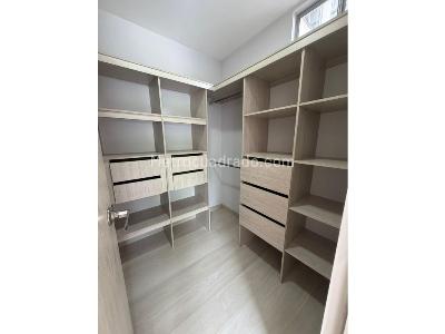 Apartamento de 3 alcobas en venta en El Escobero, Envigado, 122 m² · foto 7 de 11
