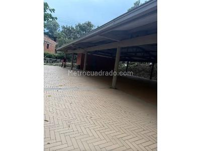 Apartamento de 2 alcobas en venta en El Trapiche, Bello, 41 m² · foto 12 de 16