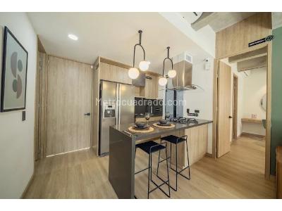 Apartamento de 2 alcobas en venta en El Escobero, Envigado, 76 m² · foto 2 de 11