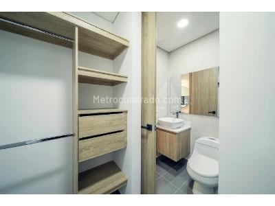 Apartamento de 2 alcobas en venta en El Escobero, Envigado, 76 m² · foto 4 de 11