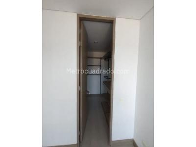 Apartamento de 2 alcobas en venta en Cumbres, Envigado, 77 m² · foto 6 de 9