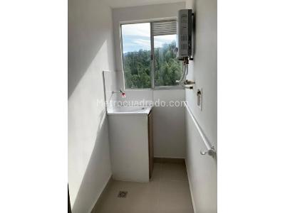 Apartamento de 3 alcobas en venta en Niquia, Bello, 64 m² · foto 4 de 17