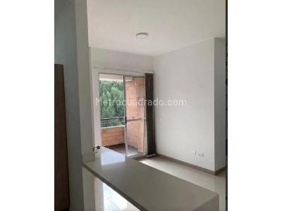 Apartamento de 3 alcobas en venta en Niquia, Bello, 64 m² · foto 5 de 17