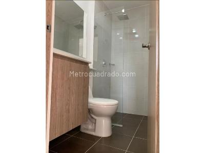 Apartamento de 3 alcobas en venta en Niquia, Bello, 64 m² · foto 10 de 17